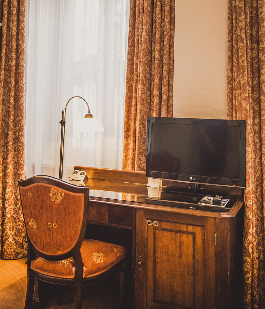 Henri Hotel Berlin Kurfuerstendamm Εξωτερικό φωτογραφία