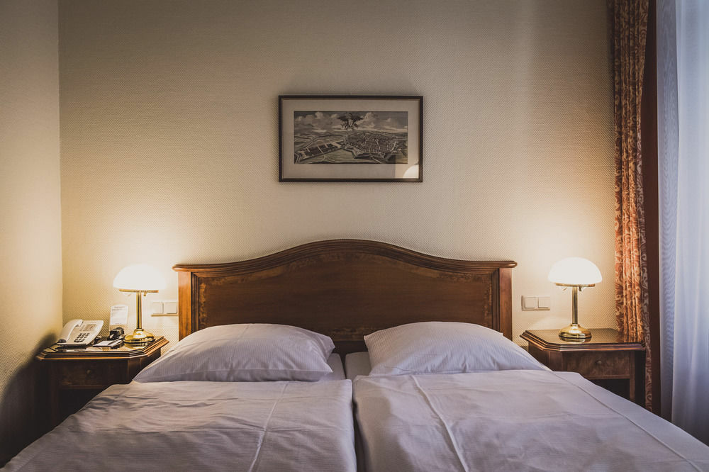 Henri Hotel Berlin Kurfuerstendamm Εξωτερικό φωτογραφία